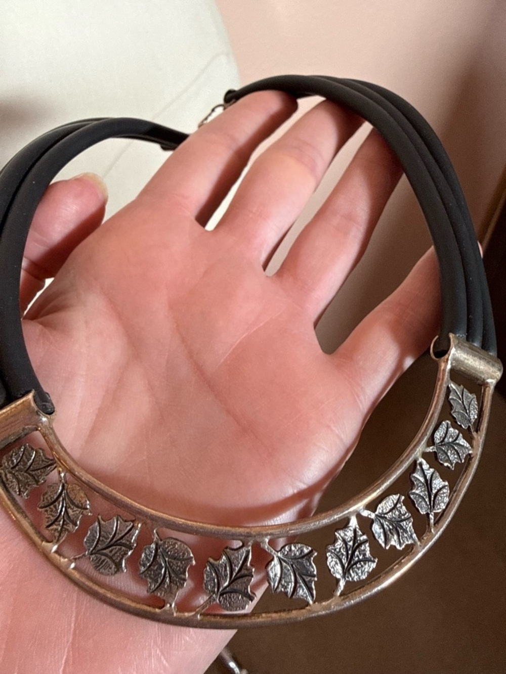 Vintage Sterling Silver Mexico Leaves Black oversized Wide collar Necklace 18in